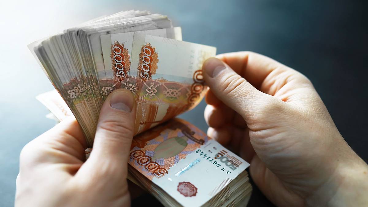 «Сначала заплати себе»: квалифицированный инвестор Кокорев рассказал, как накопить несколько миллионов