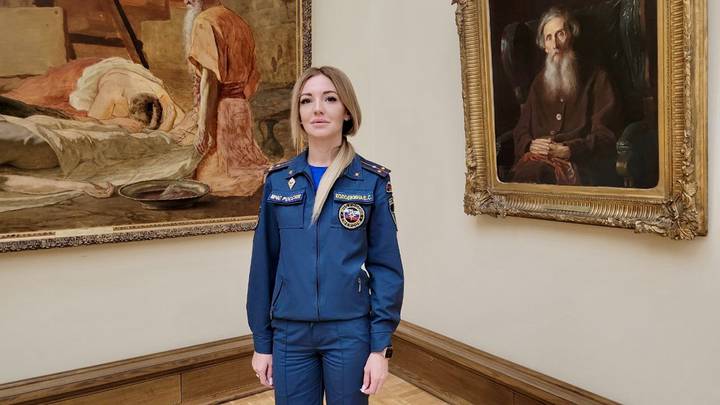 Наравне с мужчинами: в МЧС рассказали о женщинах на службе