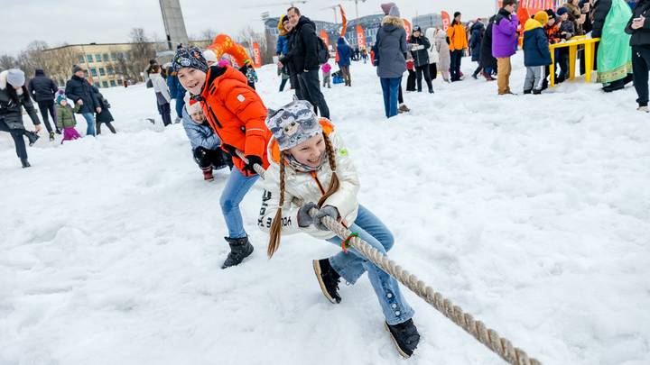 Более семи тысяч человек встретили весну в Московском дворце пионеров