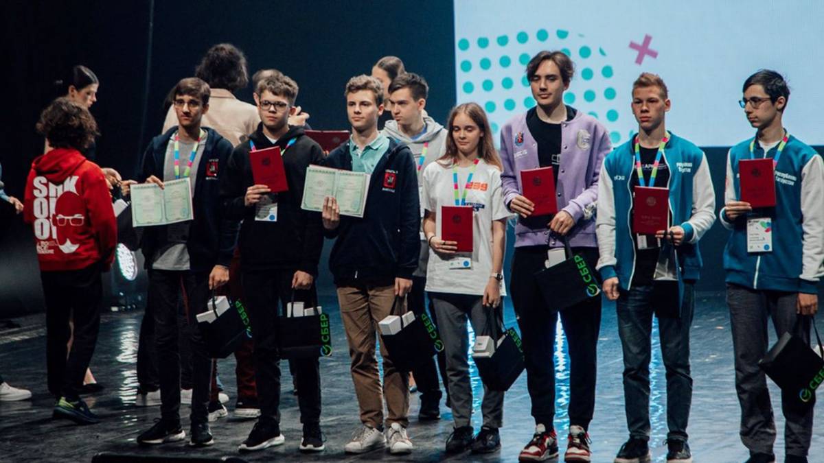 Московские школьники стали победителями всероссийской олимпиады по математике