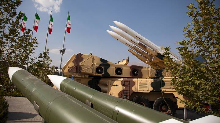 WSJ: Иран ограничит ядерную программу ради смягчения санкций США WSJ: Иран ограничит ядерную программу ради смягчения санкций США