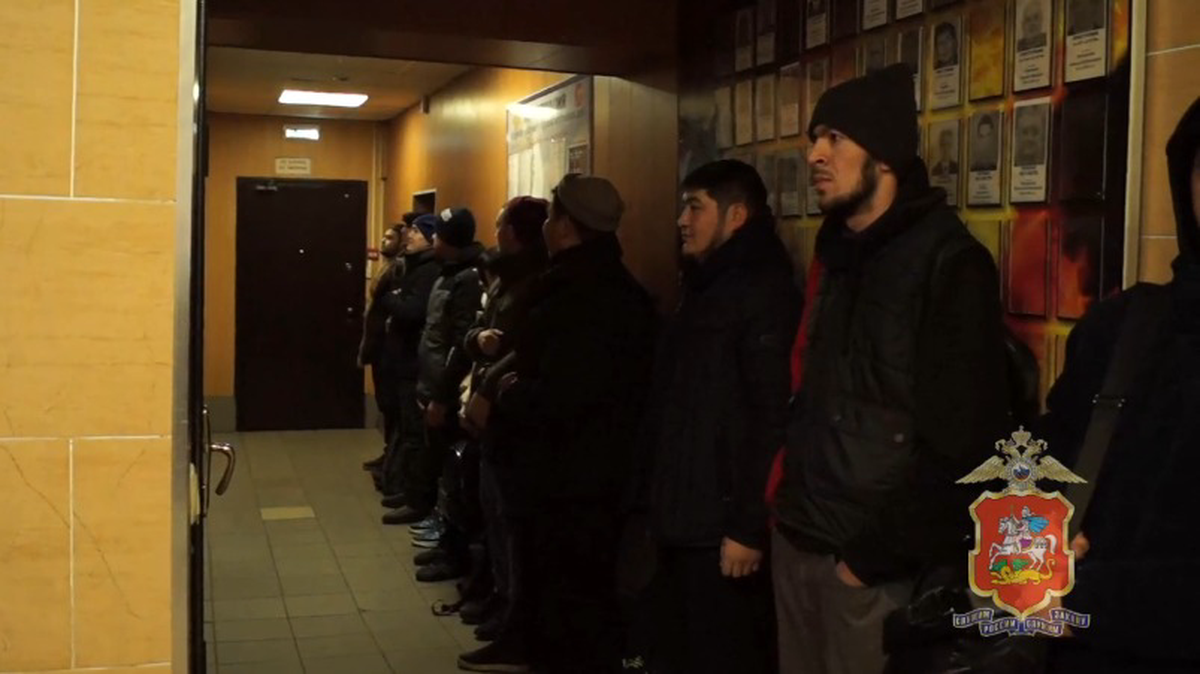Полицейские обнаружили 26 нелегальных мигрантов в Электростали