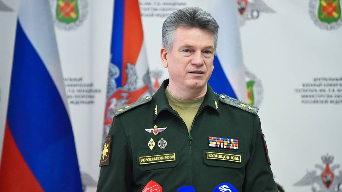 Военный суд продлил арест главного кадровика Минобороны Кузнецова до 12 октября