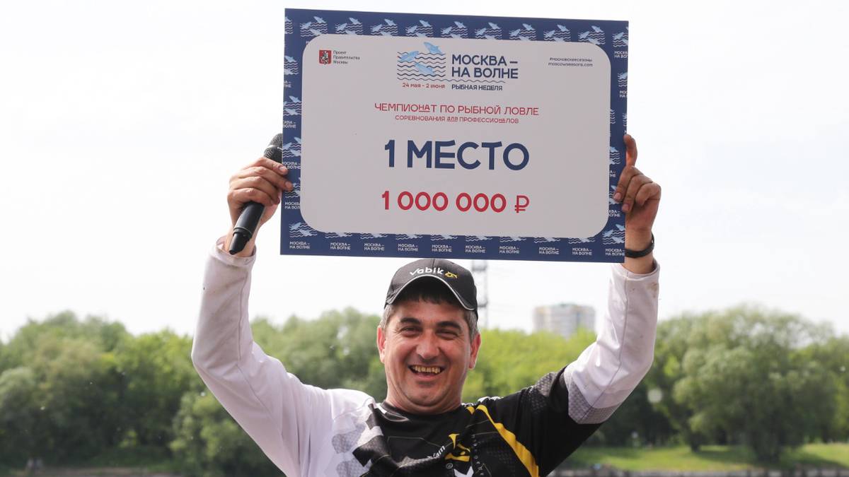 Чемпионат по рыбалке в рамках Рыбной недели выиграл профессиональный рыбак Беслан Вороков