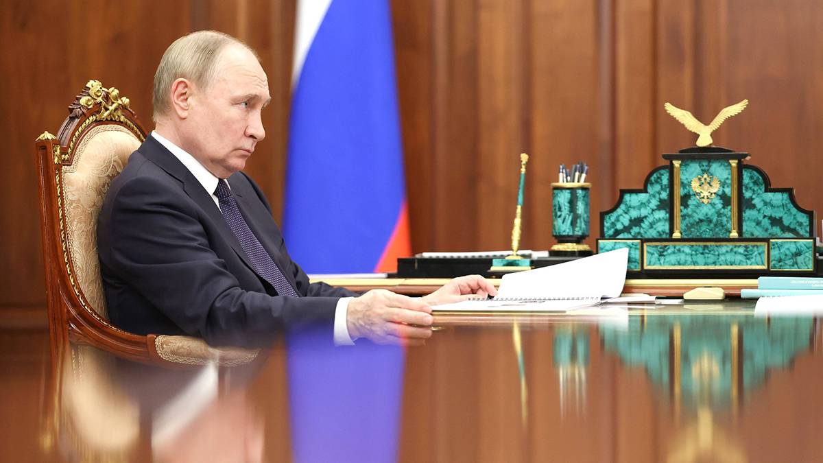 Путин назначил новых заместителей министра обороны