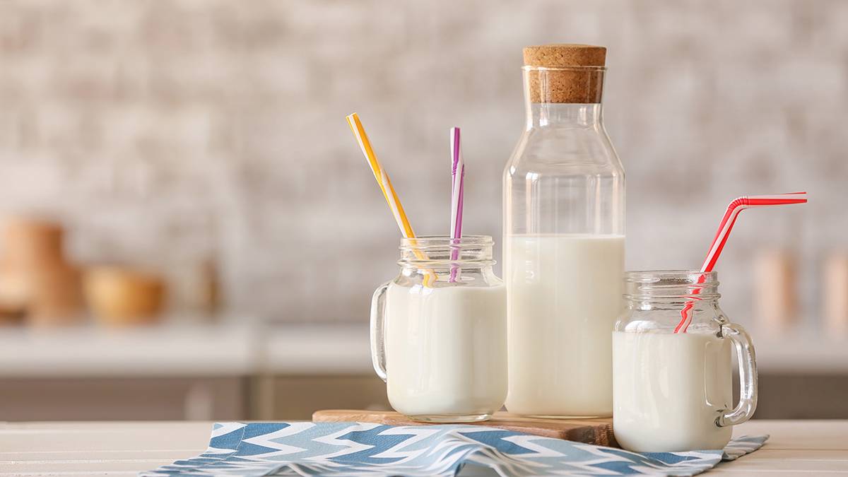 Ученые установили связь между частым употреблением молока и развитием рака груди