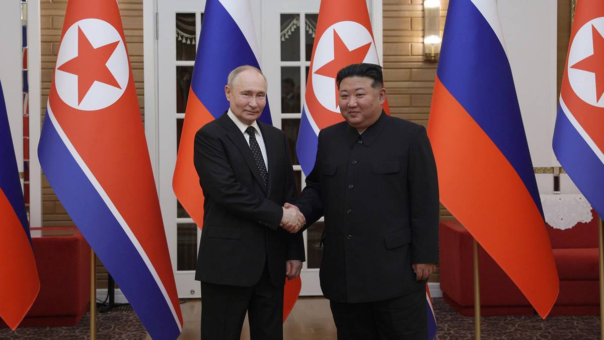 Госдеп: США будут мешать развитию отношений России и Северной Кореи
