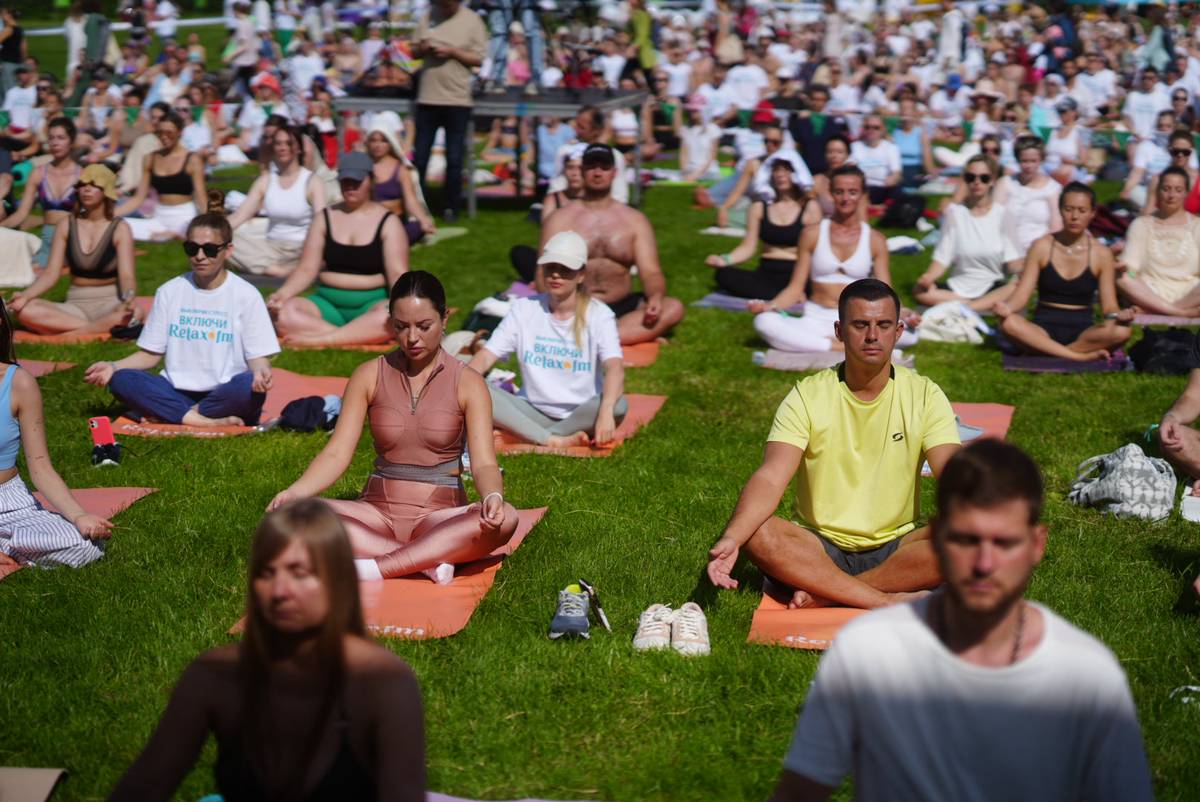 Новый рекорд по одновременной медитации установлен в России