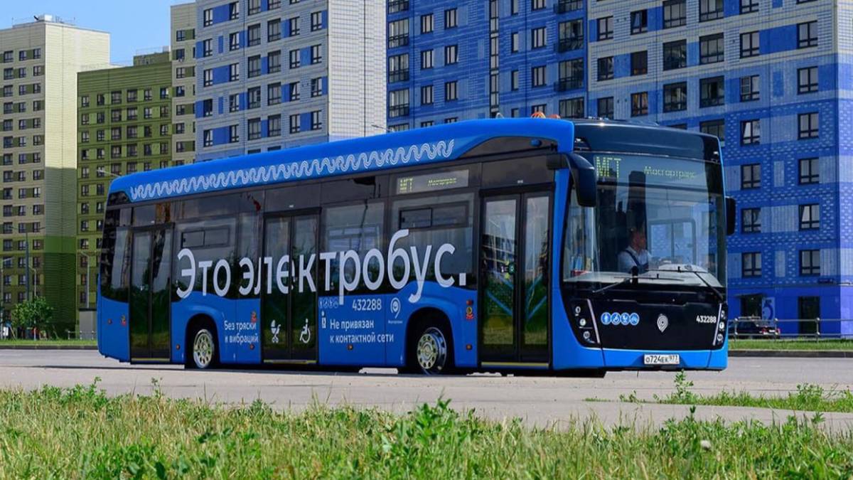 Электробусы начали ходить еще на трех маршрутах в шести округах Москвы