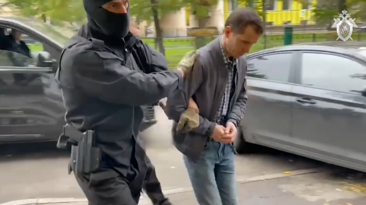 Суд в Москве вынес приговор организатору и участнику экстремистской группировки