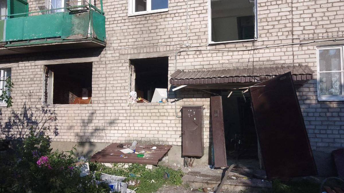 Взрыв газа произошел в жилом доме в Псковской области