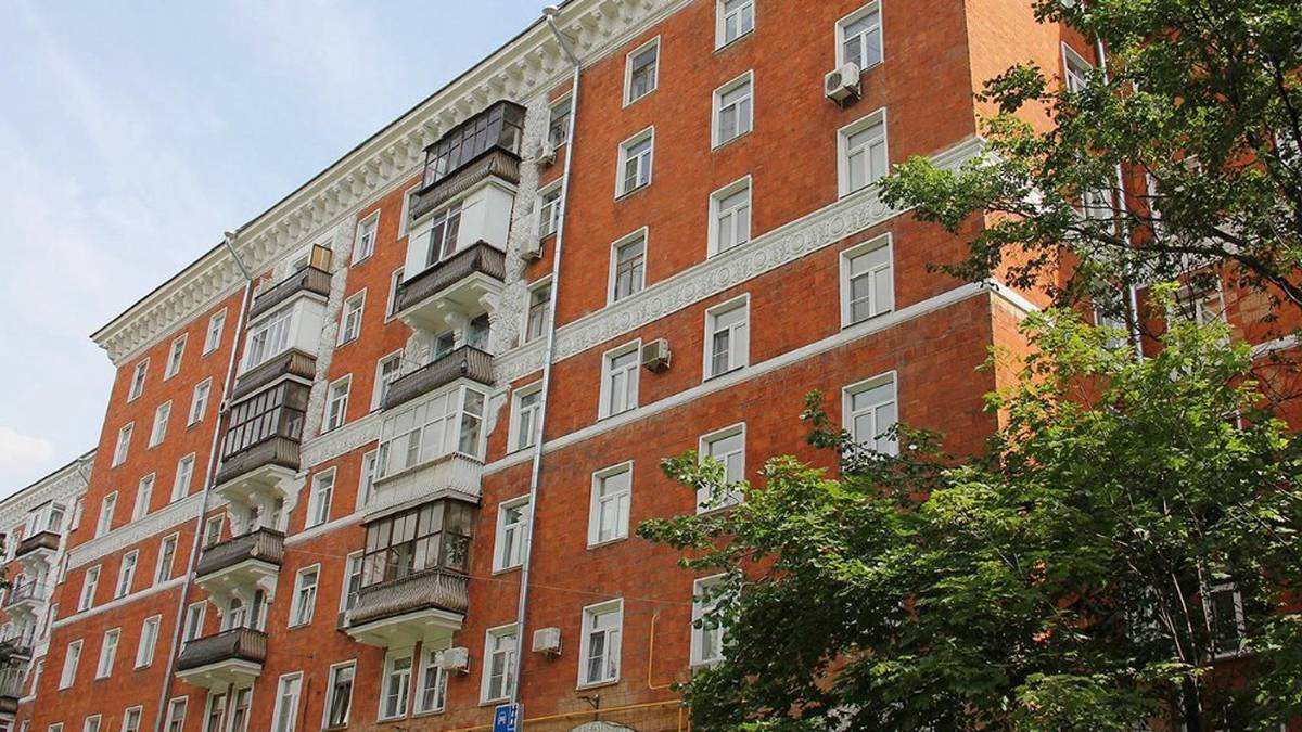 Порядка 365 домов красного цвета капитально отремонтировали в Москве