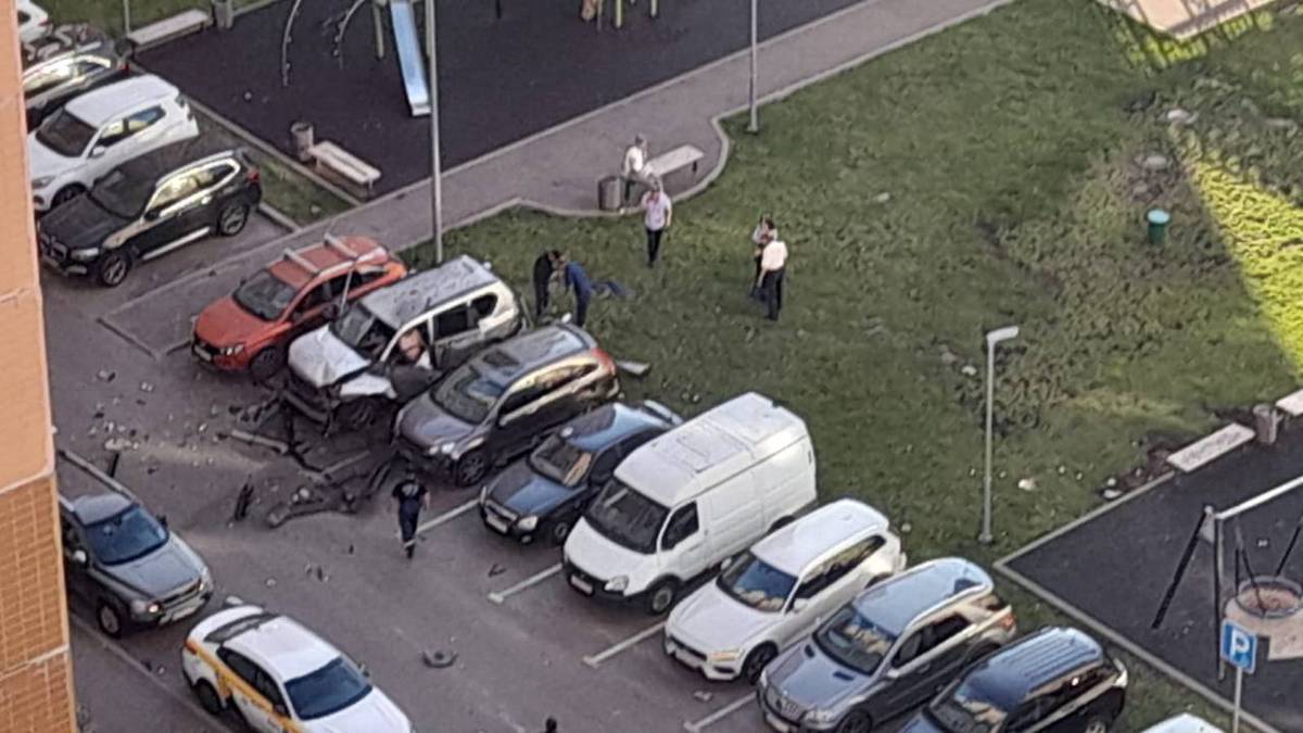 Baza: Во время взрыва на севере Москвы в машине находился тезка офицера