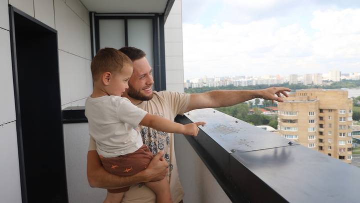 Заезжайте и живите: участники программы реновации поделились впечатлениями от переезда