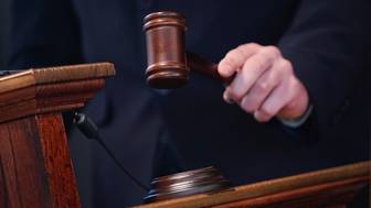 Baza: Суд отказал пенсионерке, пытавшейся вернуть квартиру после ремонта в ней