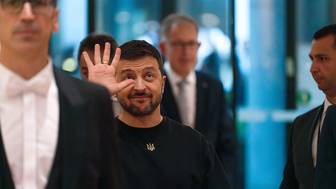 Бывшая помощница Байдена Рид назвала Зеленского шутом