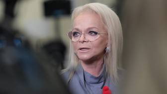 Долина поддержала идею убрать английское слово из названия «Иванушки International»