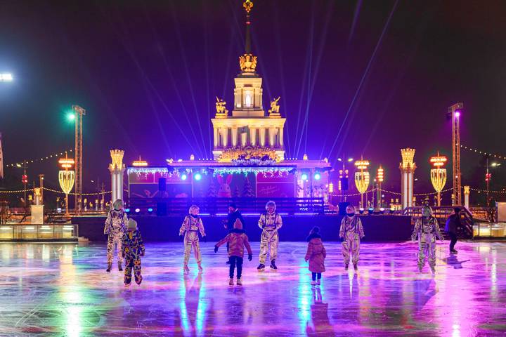 Сергунина анонсировала программу ВДНХ на новогодние каникулы