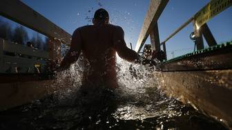 Кому нельзя купаться в Крещение: мнение иеромонаха Феодорита Сеньчукова