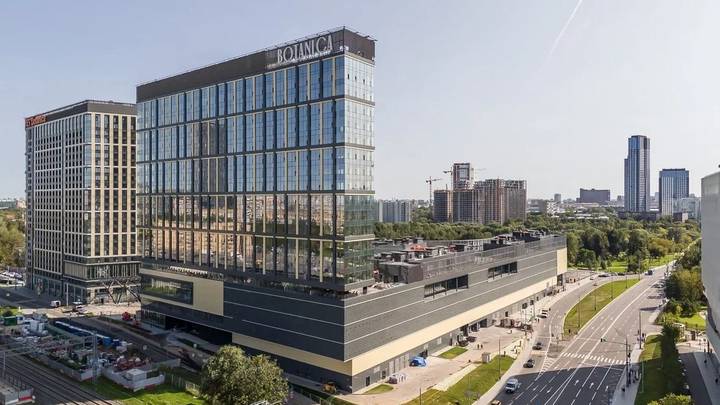 Максим Ликсутов: Два офисных центра ввели в эксплуатацию в рамках программы стимулирования создания мест приложения труда Максим Ликсутов: Два офисных центра ввели в эксплуатацию в рамках программы стимулирования создания мест приложения труда