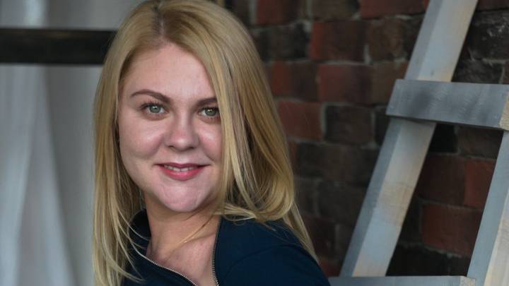 Порно орыс тіліндегі анасы мен баласы Аяғы жайылған студенттің суреті