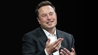 Илон Маск стал первым человеком с состоянием больше 700 миллиардов долларов