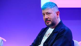 «Патриотам не сидится»: блогер Лебедев вступился за комика Гудкова после штрафа