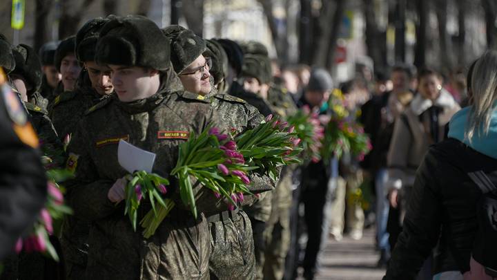 8 Марта в Москве / Фото: Пелагия Замятина / Вечерняя Москва