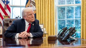 Трамп: Россия и Украина находятся в точке, где они могут заключить мир