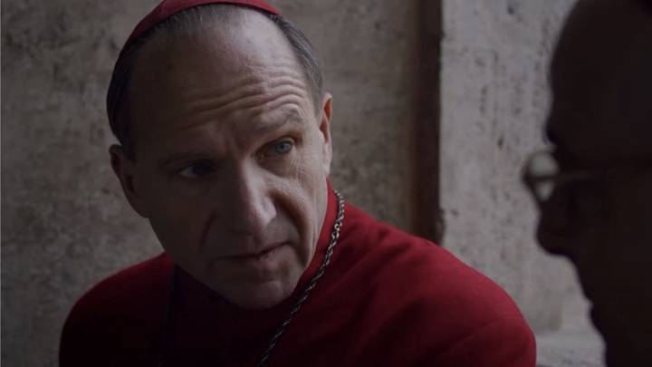 Фильмы и сериалы про папу римского и Ватикан