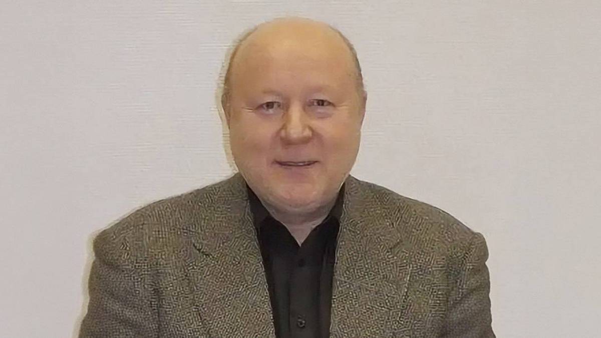 Продал две квартиры: как мошенники довели до суицида профессора МГУ Бояринцева