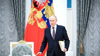 Рынок акций упал на фоне слов Путина про войну с Европой