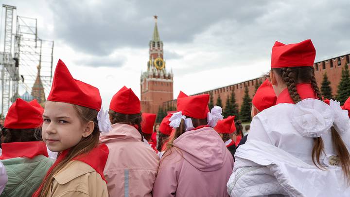 День пионерии: история движения, чем занималось, современные аналоги