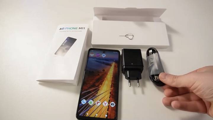 AQPhone M11: характеристики, цена, что известно