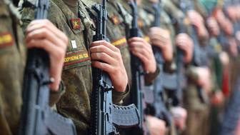 Около 500 тонн гумпомощи доставили в зону СВО волонтеры Северного округа Москвы