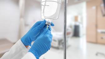 Чем полезны капельницы красоты