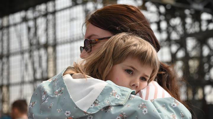 Прибытие состава с пассажирами пострадавшими при крушении моста в Брянске / Фото: Пелагия Замятина / Вечерняя Москва