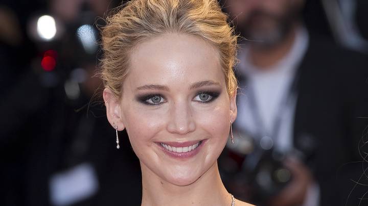 Звезды, которые делали блефаропластику