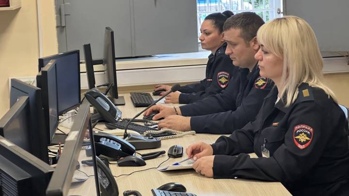 Полиция в московском метро: как охраняют подземку — видеонаблюдение, поиск оружия и ловля преступников