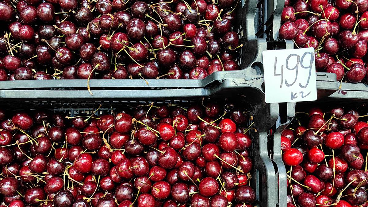 Is it possible to eat cherries in May?