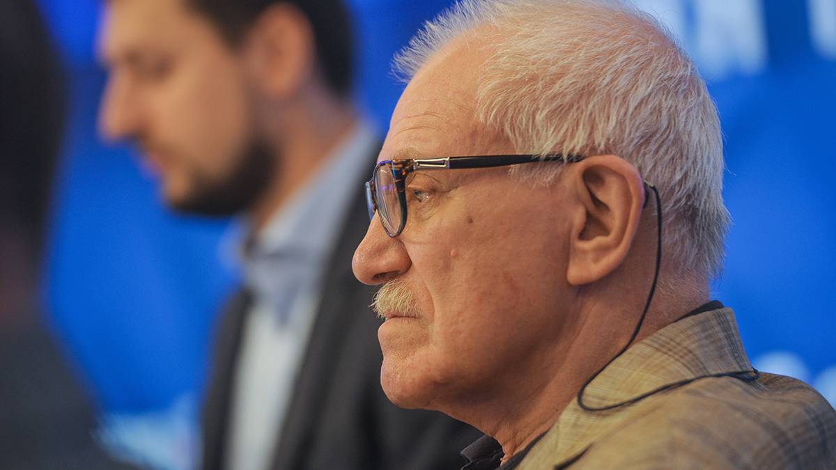 Режиссера Александра Митту похоронят 17 июля рядом с супругой