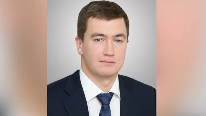 Эльдар Белоусов