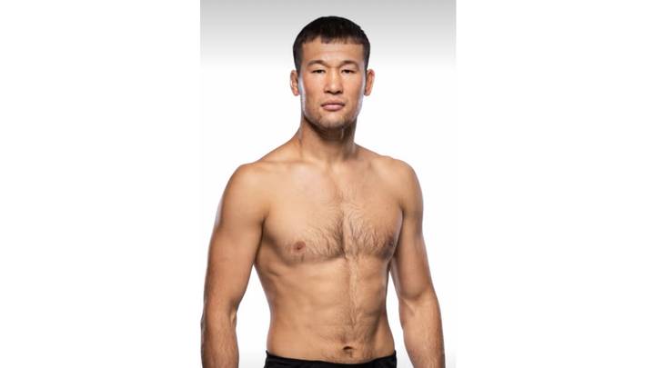 СМИ: Жена и сын бойца UFC Шавката Рахмонова попали в смертельное ДТП