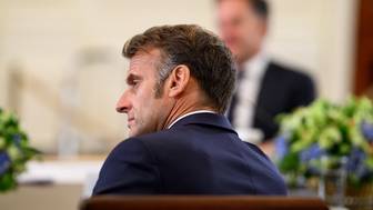 Макрон назвал недопустимой угрозу Трампа о пошлинах из-за Гренландии