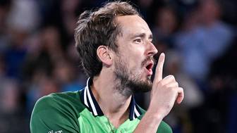 Российский теннисист Медведев одержал победу в турнире ATP 250