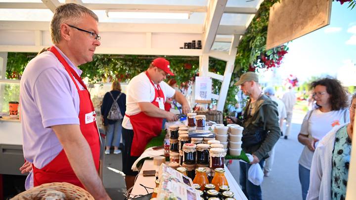 От Камчатки до Карелии: 75 регионов представляют деликатесы на ярмарке «Вкусов России»