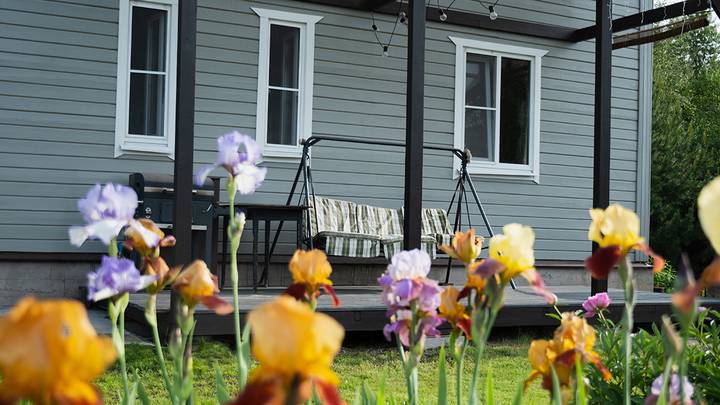 Вдалеке от городской суеты: как отдыхают представители разных поколений