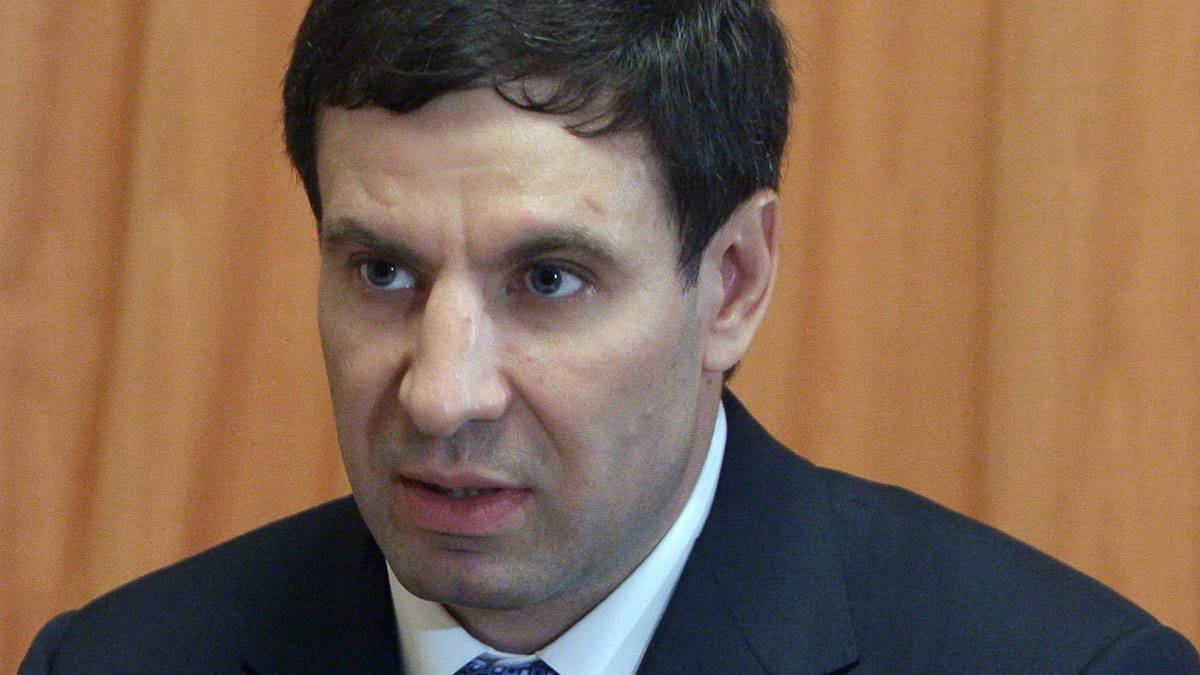 Рекордные взятки: за что разыскивают экс-главу Челябинской области Юревича