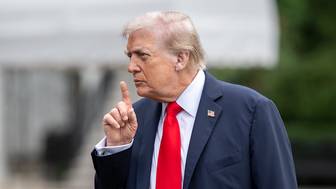 Эксперт объяснил, чем обернутся для США пошлины Трампа против партнеров РФ