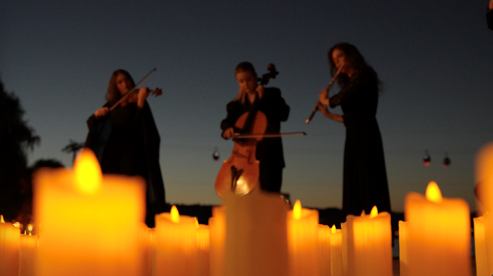 Оркестр MUSE устроил для москвичей перфоманс на Воробьевых горах 